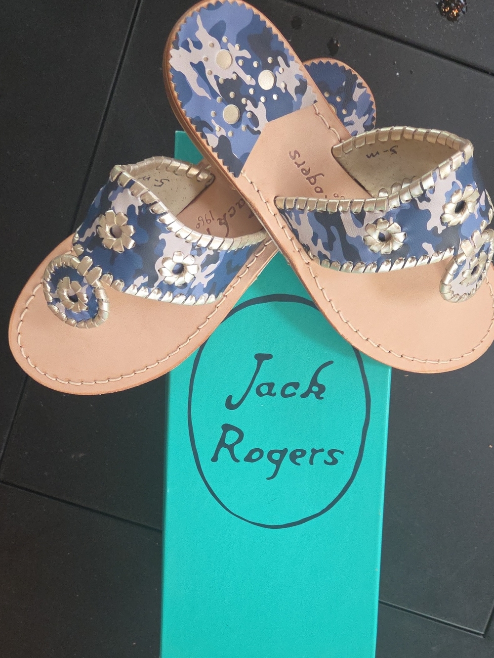 Jack Rogers Midnight Leather Thong Sandals with Tan Footbed Size 5.5